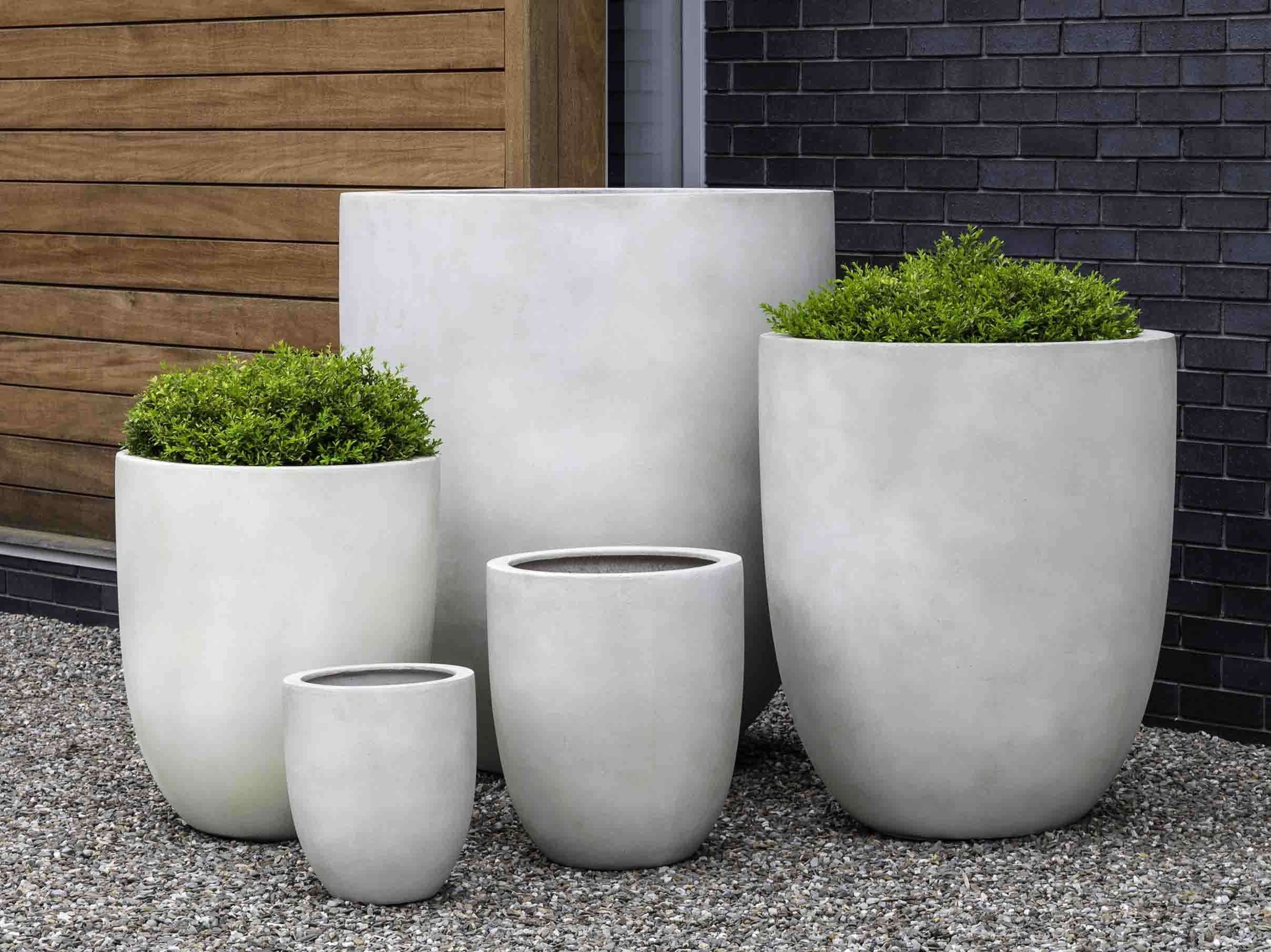 Photo of Campania Bradford Planter - Marquis Gardens