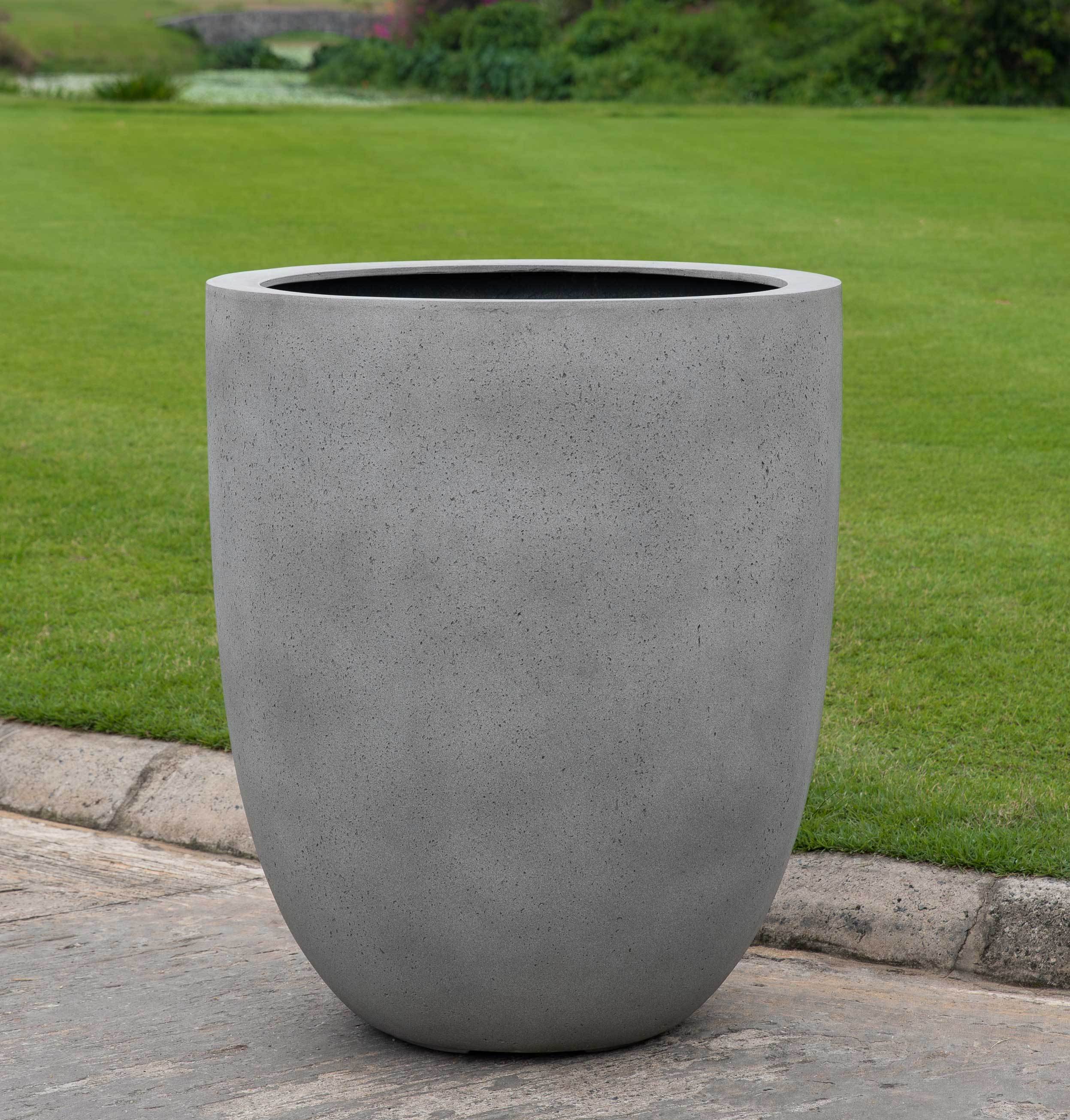 Photo of Campania Bradford Planter - Marquis Gardens