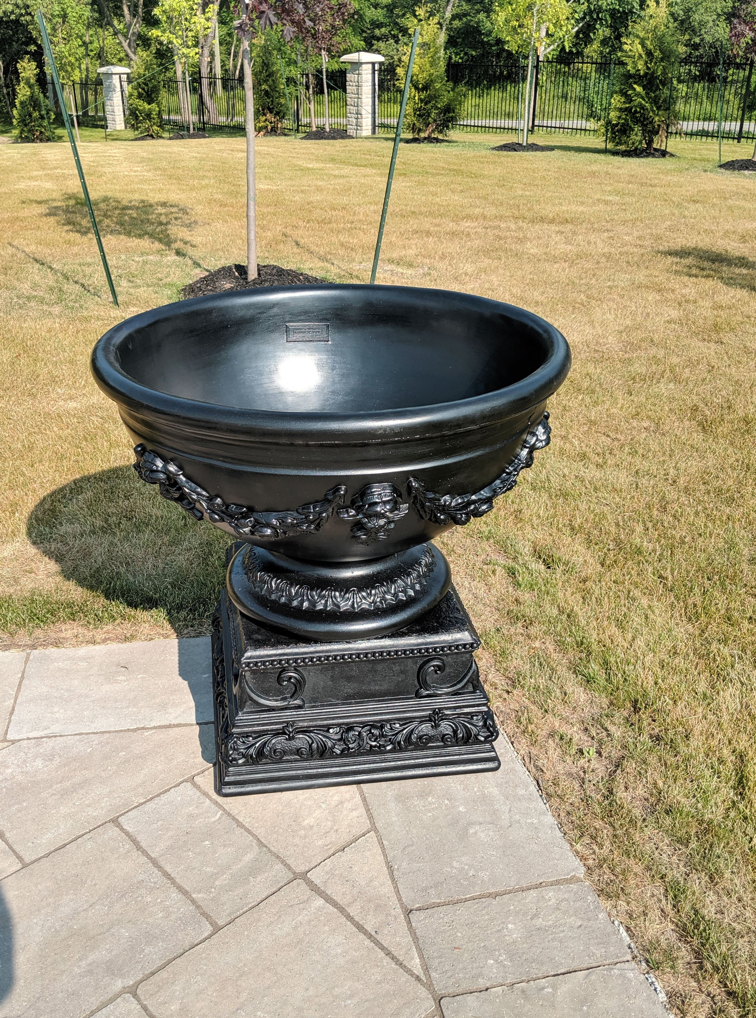 Photo of Gardenstone Meridian Pedestal - Marquis Gardens