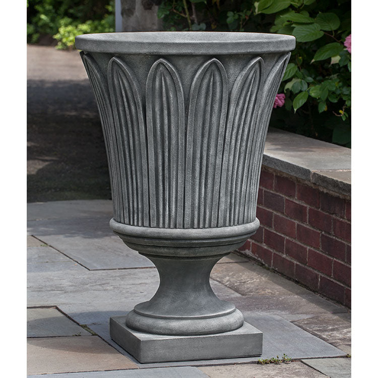 Photo of Campania Las Palmas Urn - Marquis Gardens